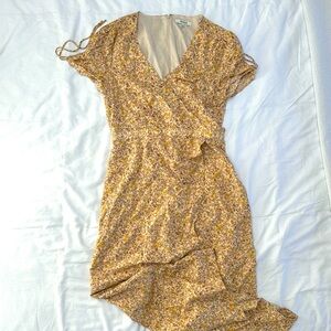 Beautiful feminine Madewell dress worn once